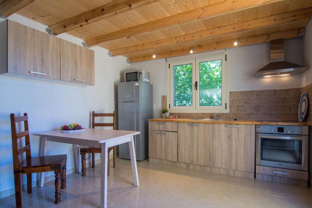 Villa Elaia Suites & Apartments No.7 ไกออส ภายนอก รูปภาพ
